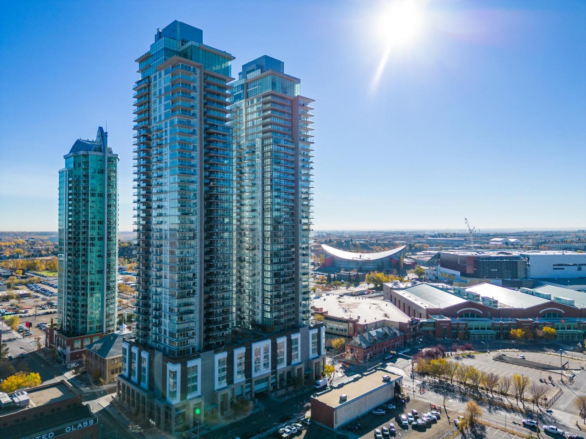 Modern Suite Calgary Downtown 5 Min Walk Stampede Exteriör bild