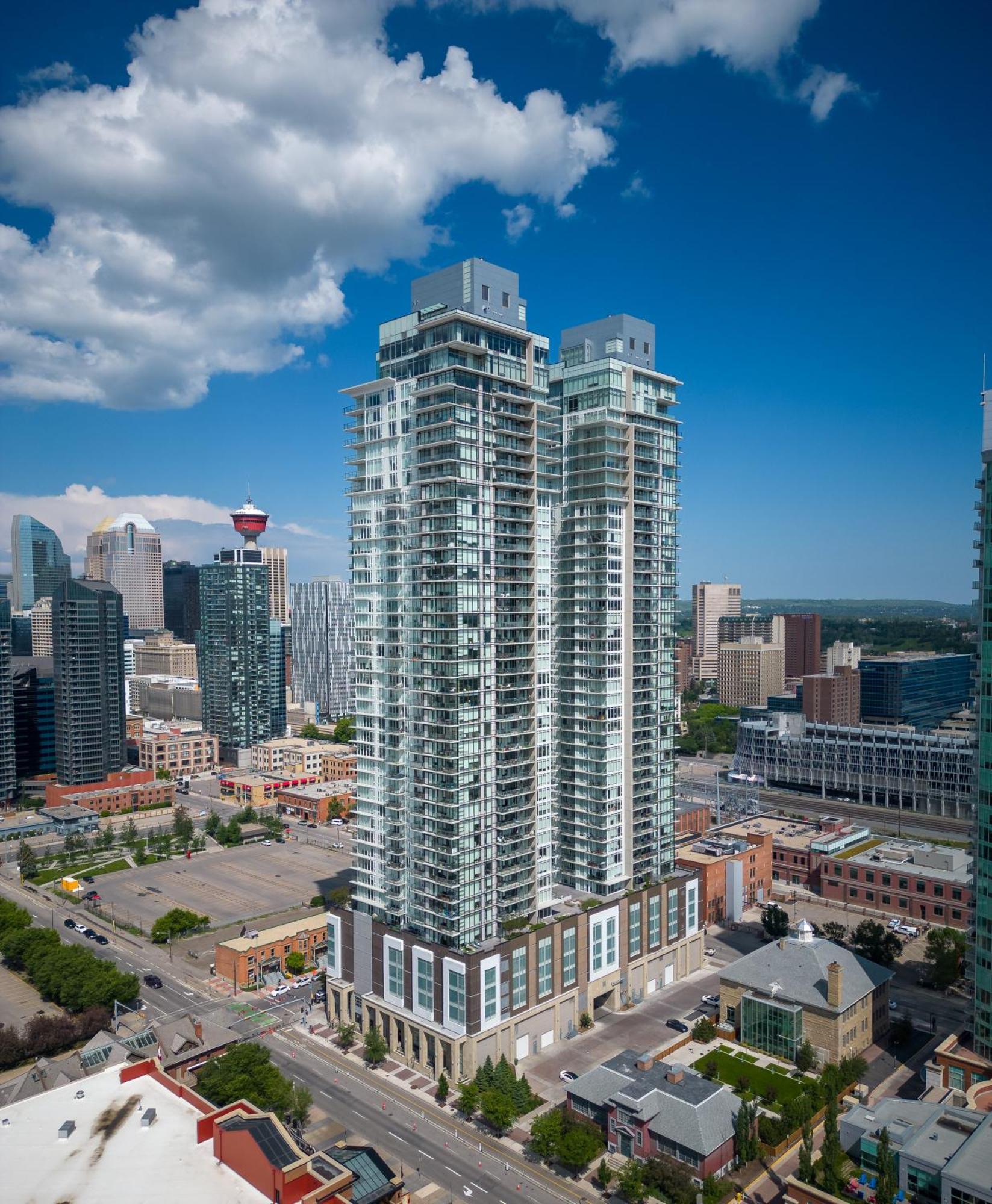 Modern Suite Calgary Downtown 5 Min Walk Stampede Exteriör bild